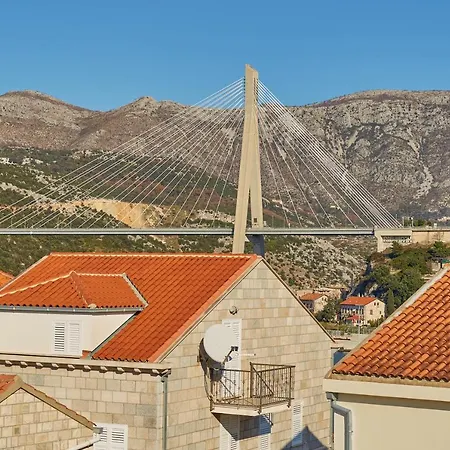 Appartement Leo's Charming