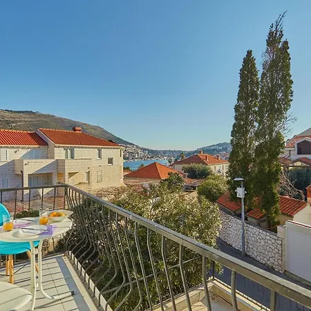 Appartement Leo's Charming