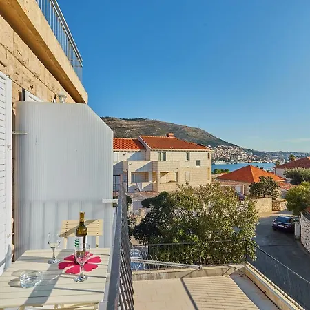 Leo's Charming Appartement Dubrovnik