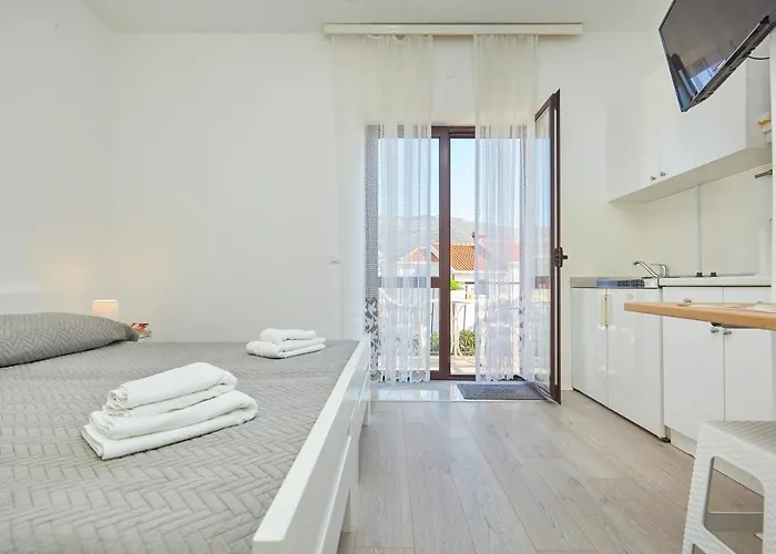 Leo's Charming Appartement *