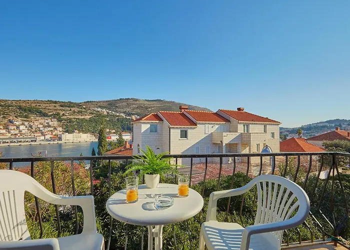 Appartement Leo's Charming