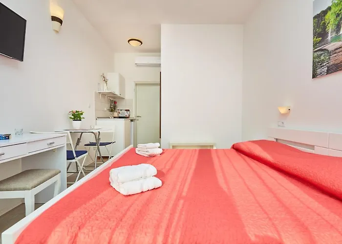 Leo's Charming Appartement